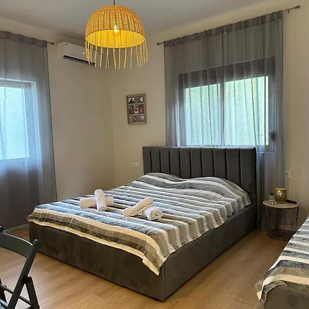 Freya's 3* Дуррес