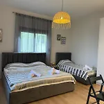 Freya's B&B Durrës