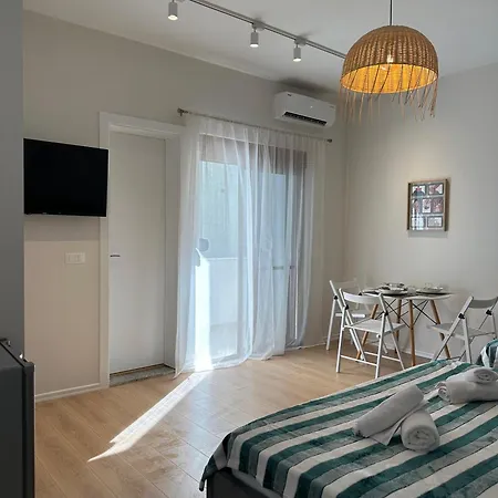 Bed & Breakfast Freya's 3*