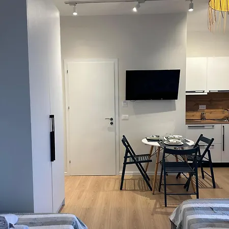 Freya's Bed & Breakfast 3*