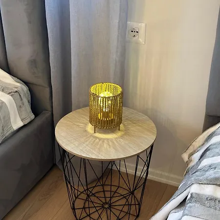 Freya's Bed & Breakfast Durrës