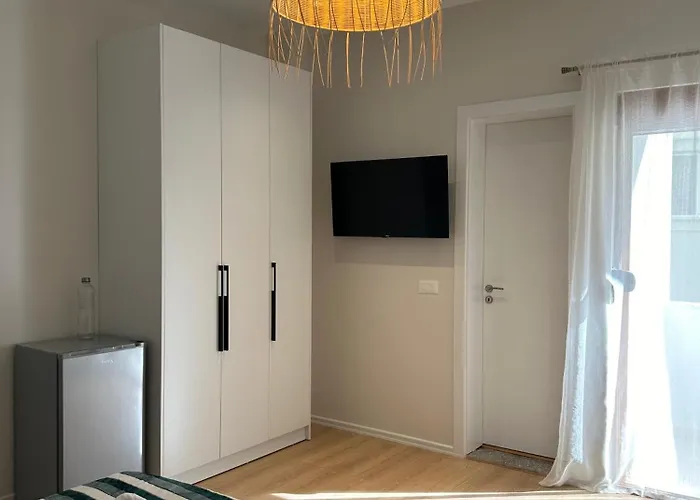 Freya's Couette-café 3*