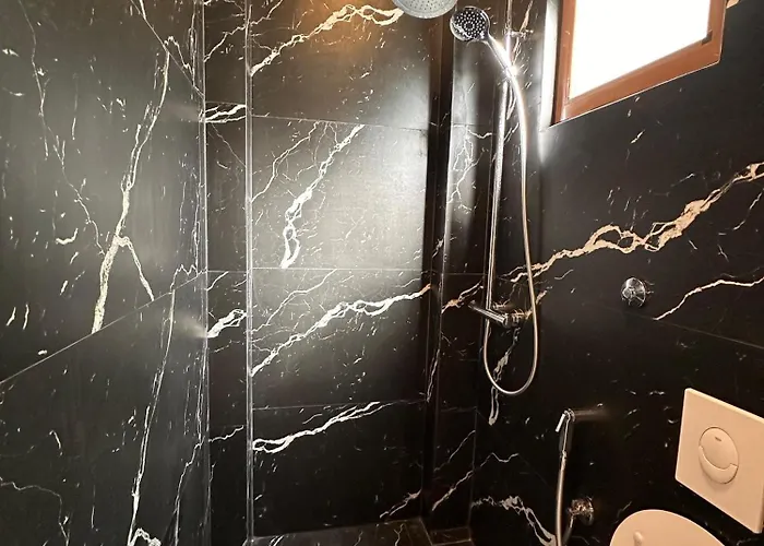 Couette-café Freya's Durrës