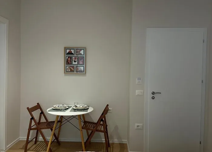 Freya's Couette-café Durrës