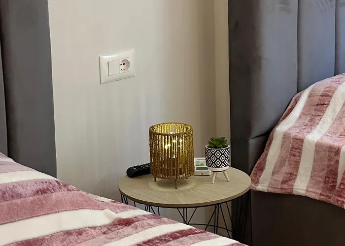 Freya's Couette-café Durrës